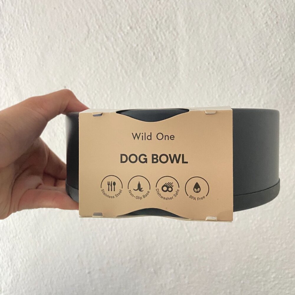 Wild One - Dog Bowl - Black - Stainless Steel - BPA Free - Non-slip. - Picture 2 of 3